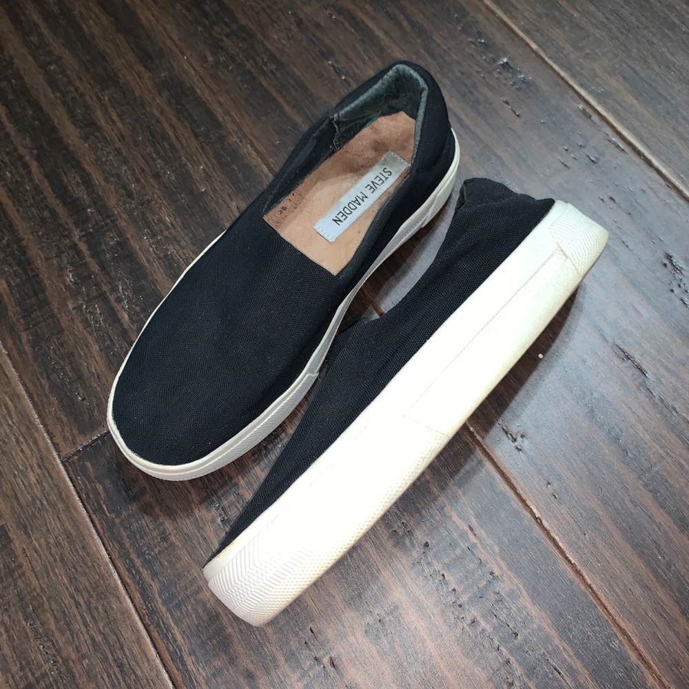 Steve Madden black platform sneakers